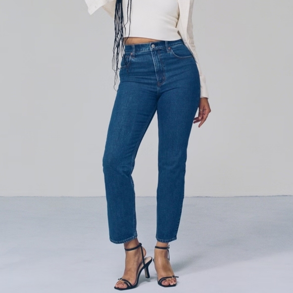 Abercrombie & Fitch Denim - Abercrombie and Fitch Curve Love High Rise Ankle Straight Jeans Size 6/28